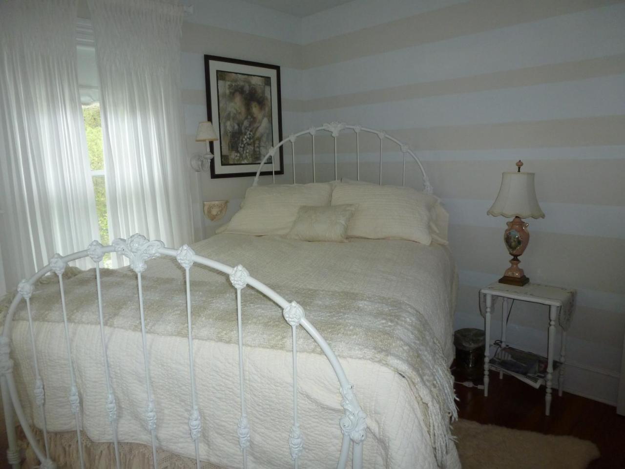 Back Inn Time B&B Kilmarnock 외부 사진