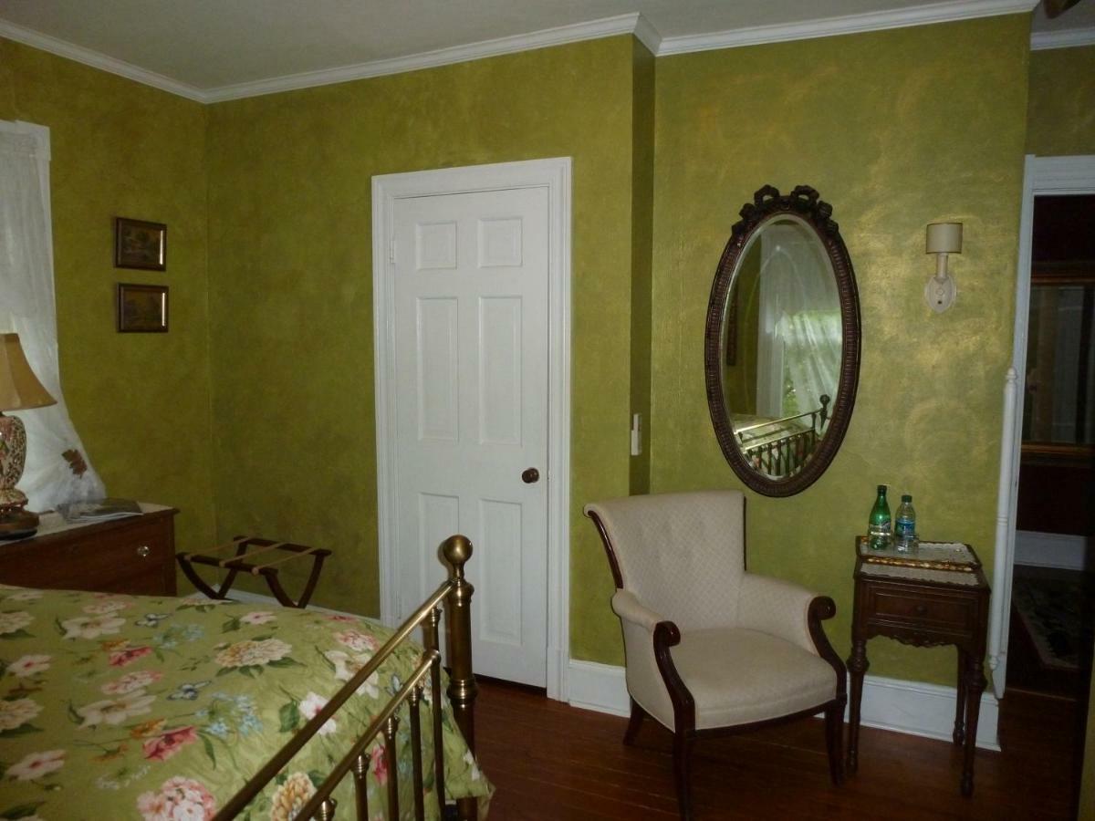 Back Inn Time B&B Kilmarnock 외부 사진